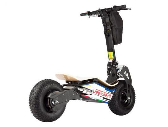 Электросамокат Velocifero Mad 800W (с большими колесами) Электросамокат Velocifero Mad 800W (с большими колесами)